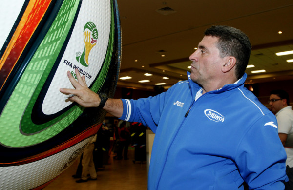 Suárez buscará la clasificación a octavos de final del Mundial