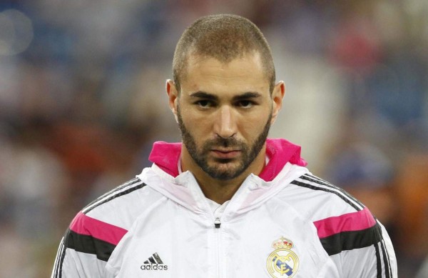 Benzema es relacionado con blanqueo de dinero y tráfico de drogas