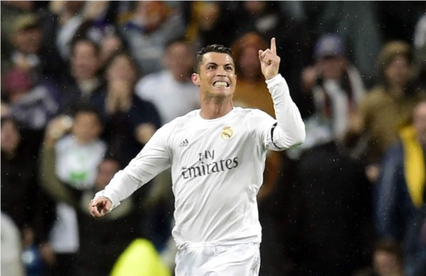 VIDEO: El doblete en un minuto de Cristiano contra Wolfsburgo