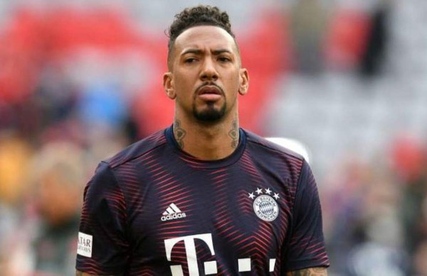 Defensor Jerome Boateng sufre aparatoso accidente tras saltarse la cuarentena