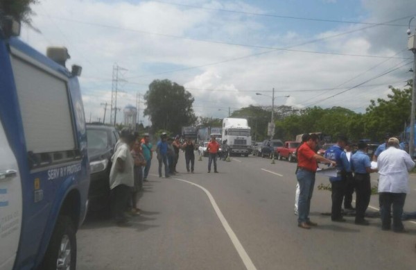Operario muere atropellado por motociclista cuando salía de su trabajo