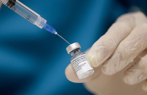 Vacuna de Pfizer, eficaz en un 94% según un estudio israelí
