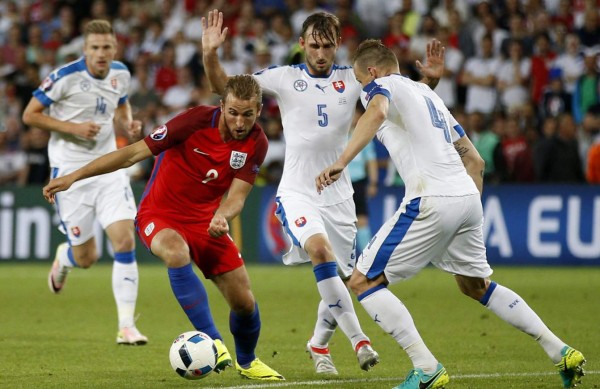 Inglaterra avanza y Eslovaquia tendrá que esperar