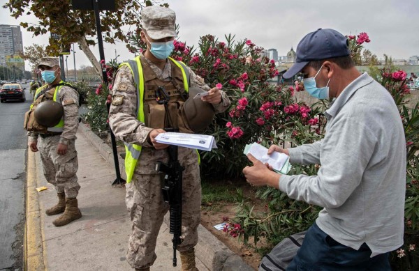Chile decreta cuarentena total en Santiago ante inminente colapso sanitario