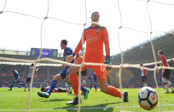 Chelsea logra impresionante remontada en cuestión de ocho minutos