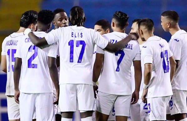 Honduras rescató un empate ante Martinica con gol de Juan Ramón Mejía