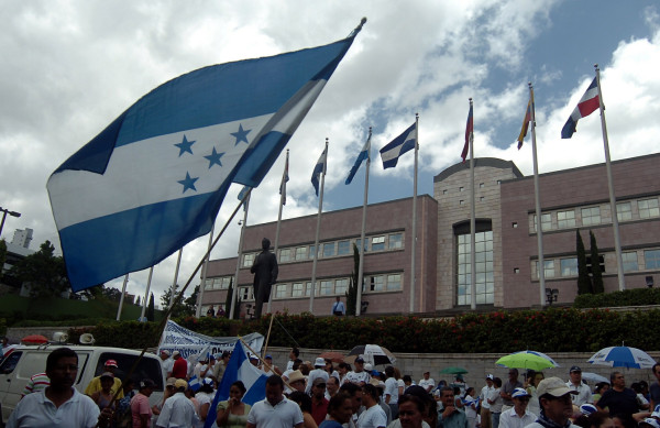 BCIE coloca $299 millones en Bolsa de Suiza