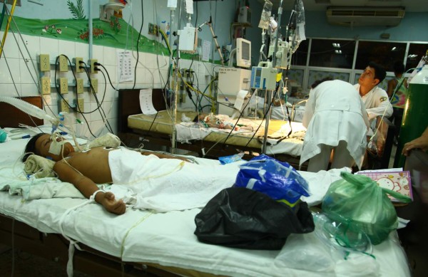 En emergencia para niños no hay ni ampicilina ni suero