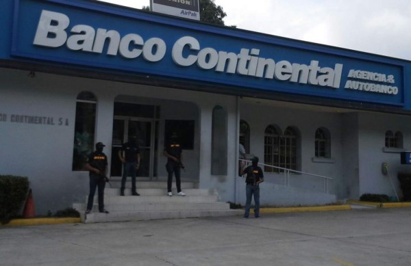 No se hicieron retiros del Banco Continental, según directivos