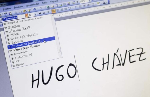 Hugo Chávez sigue escribiendo... en Word