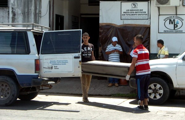 Hondureño mata con un fusil a suegro y cuñado