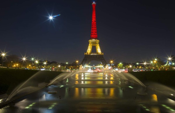 Isis hace explotar la torre Eiffel en nuevo video de amenazas