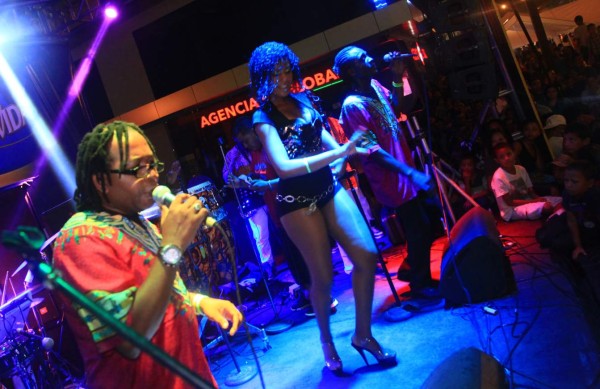 San Pedro Sula culminó su feria con carnaval lleno de sorpresas