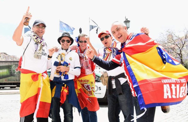 Una invasión española se toma pacíficamente Lisboa antes de la final