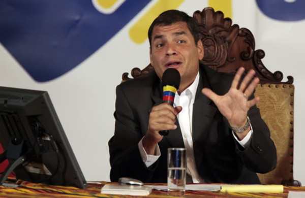Rafael Correa retoma sus tareas de gobierno