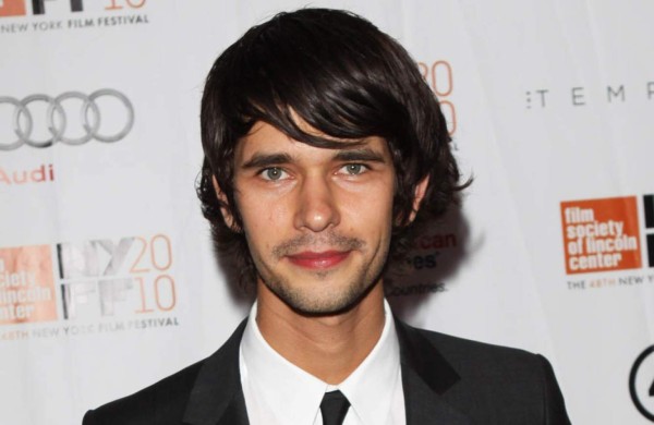 Ben Whishaw: 'Confesar mi homosexualidad fue muy difícil'