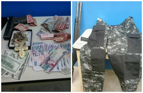 Decomisan armas, dinero y uniforme de policía en allanamiento en Colón
