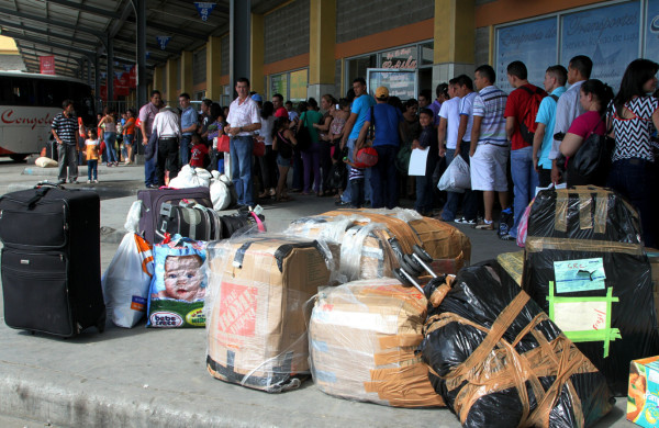 Feriado en maquilas eleva movilización en la terminal