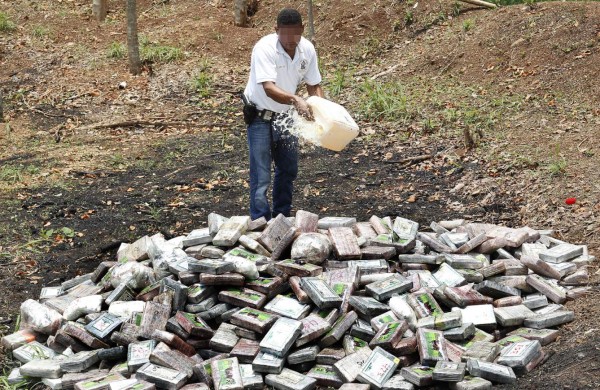 Honduras: Destruyen 743 kilos de cocaína
