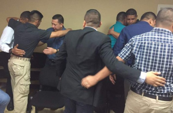 Quedan libres los nueve policías Tigres acusados de hurtar $1.3 millones de los Valle