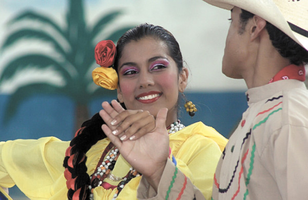 Máxima cita del folclor catracho en Comayagua