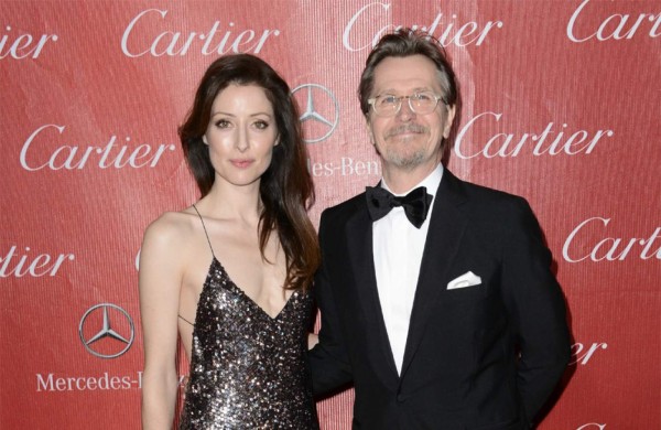 Le piden el divorcio a Gary Oldman