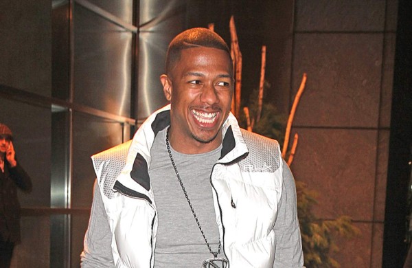 Nick Cannon bate el récord de selfis