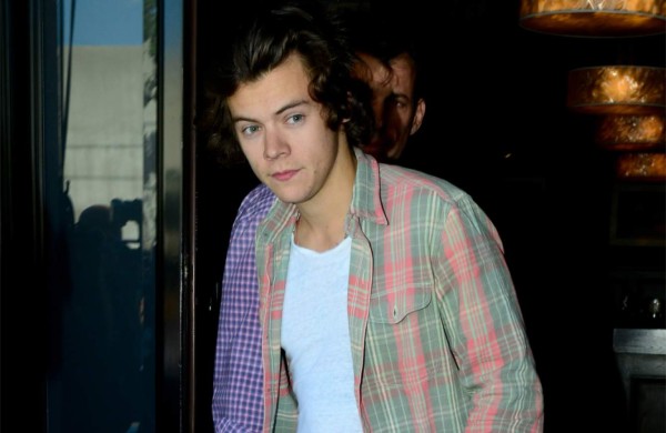 Harry Styles aprende defensa personal por recomendación de Clint Eastwood