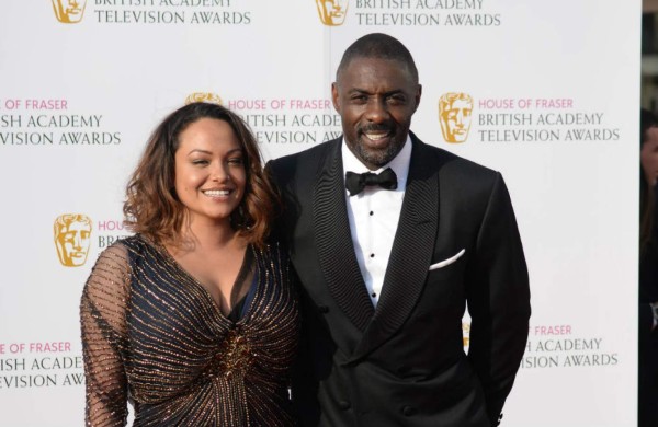 Idris Elba se reconcilia con su exnovia Naiyana Garth