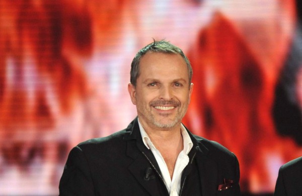Miguel Bosé cobrará 550.000 dólares por un concierto que piden se cancele