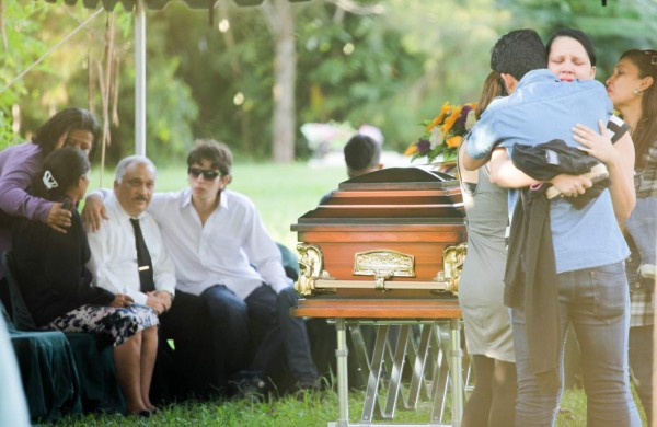 La decisión de abrir discoteca le costó la vida