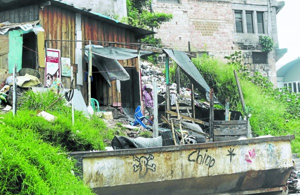 Honduras redujo la pobreza en 1.8%