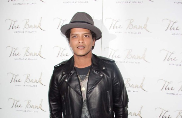 Bruno Mars 'Adele es una diva'