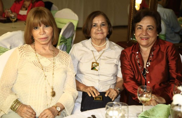 Club Internacional de Mujeres estrena directiva en Honduras