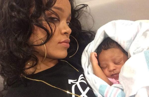 Rihanna presume de sobrina