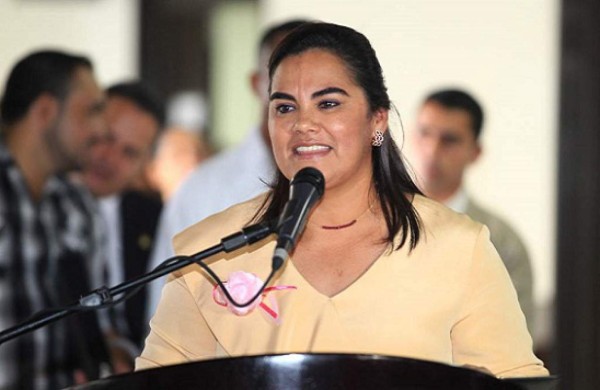 Capturan a exprimera dama de Honduras Rosa Elena de Lobo