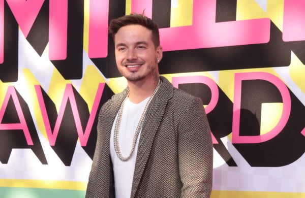 J Balvin está soltero porque no es fiel