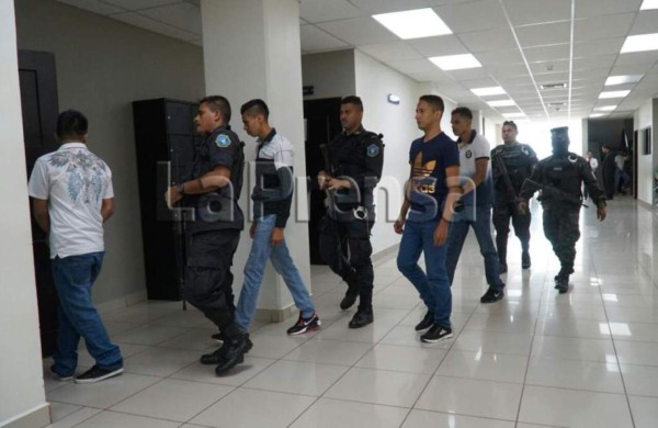 Absuelven a cuatro militares por falta de pruebas