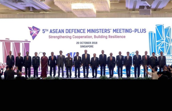 EEUU y China avalan las guías de ASEAN para encuentros de aviones militares