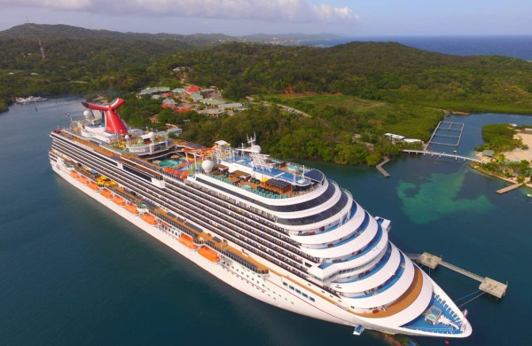 Apliación de muelle duplicará la llegada de cruceros en Roatán