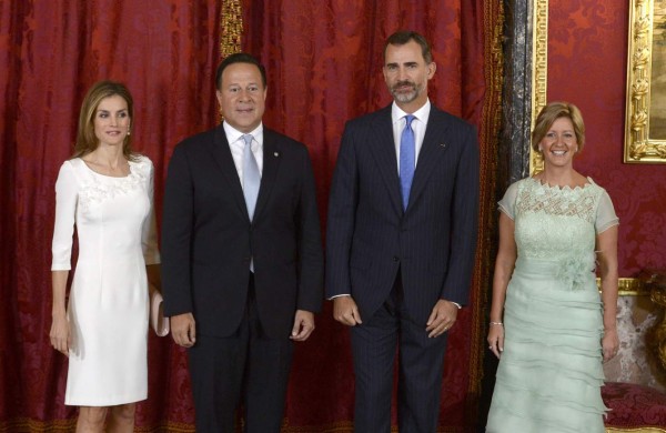El Rey Felipe asegura que España seguirá 'cerca de Panamá'