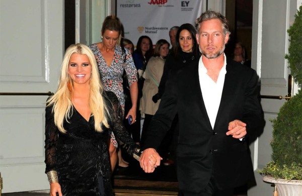 Jessica Simpson revela su secreto para mantener viva la llama del amor