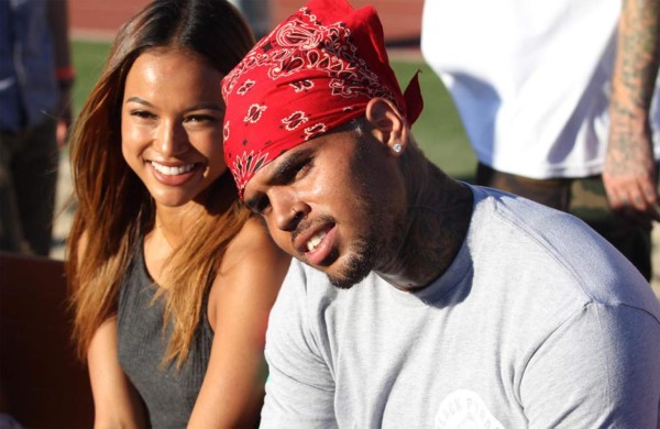 Imponen una orden de alejamiento contra Chris Brown