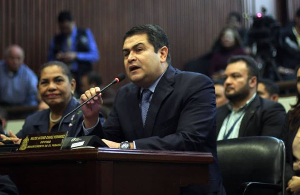 Juan Orlando acusa a dirigentes de Libre de apoyar crimen organizado