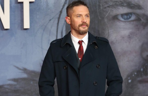 Tom Hardy atrapa a un ladrón
