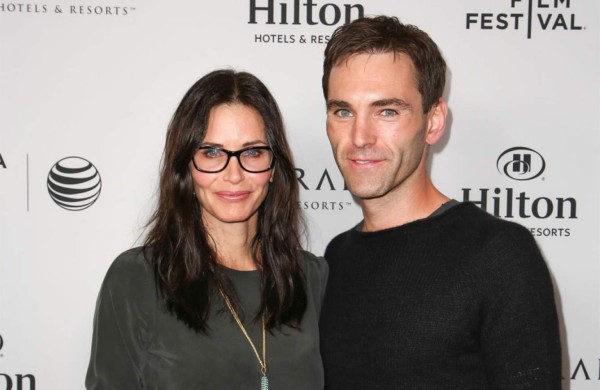 Courteney Cox se casará este año con su novio roquero