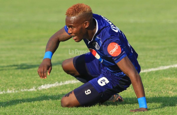 Rubilio Castillo admite interés del Olimpia y la MLS