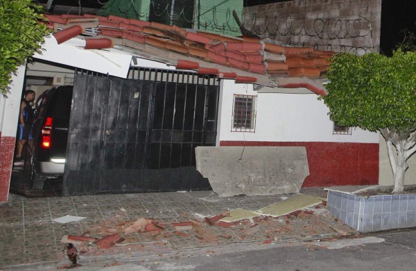 Centroamérica evalúa daños tras terremoto de magnitud 7,3
