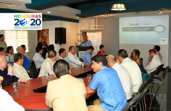 Inversionistas mexicanos conocen infraestructura portuaria de Honduras
