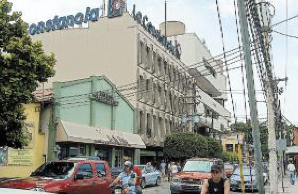 Cuatro bancos más en proceso de venta